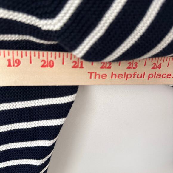 Uniqlo Navy and White Long Sleeved Nautical Stripe V Neck Sweater Medium - Picture 7 of 7